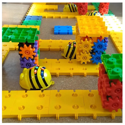 KORBO EDU CODE 420 Creative Blocks Can Complement with STEAM Bee-Bot, Blue-Bot &amp; Loti-Bot Improves Creative Logical Thinking