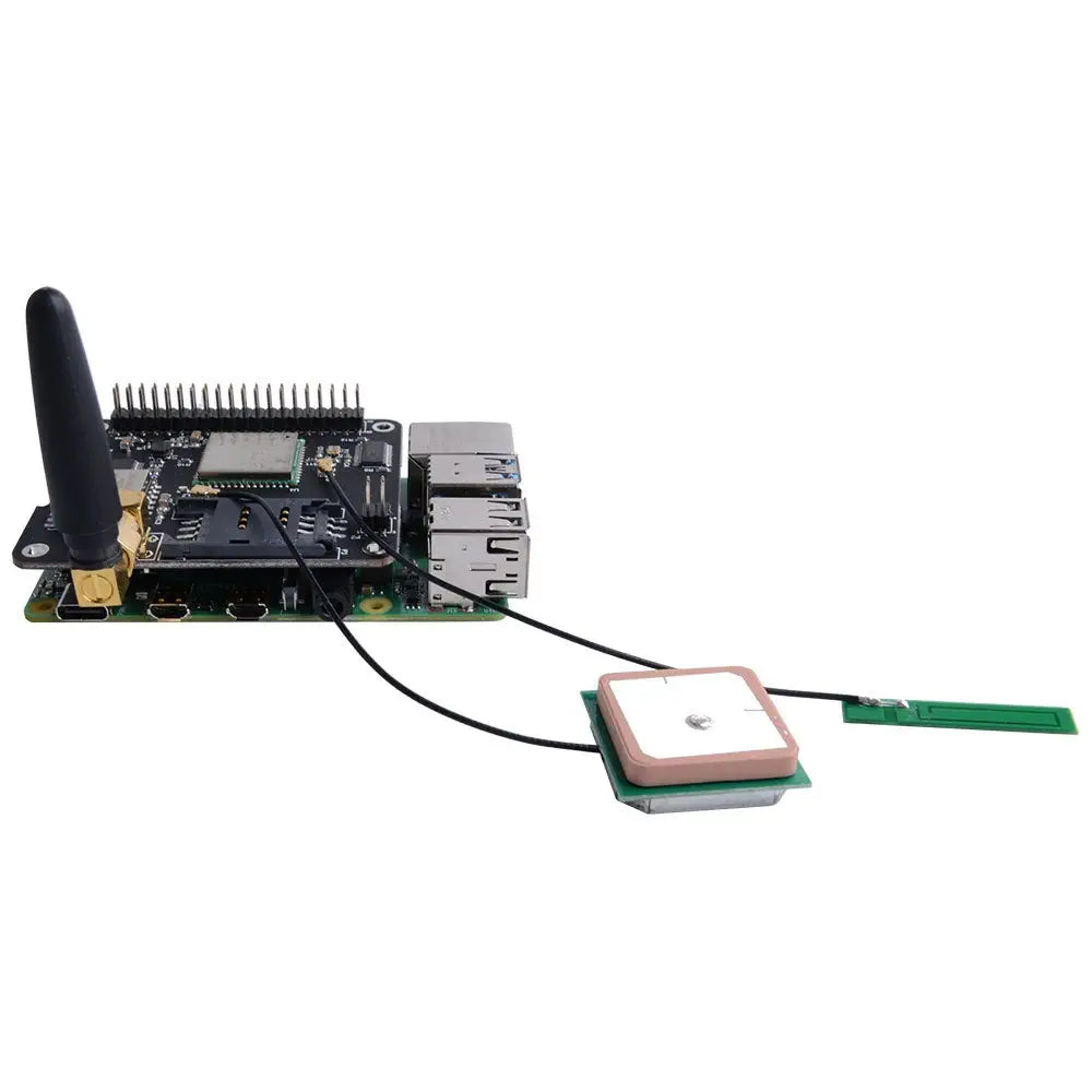 Docker Pi IoT Node(A) w/ GPS, BDS, GSM, & LoRa Compatibility for Raspberry Pi