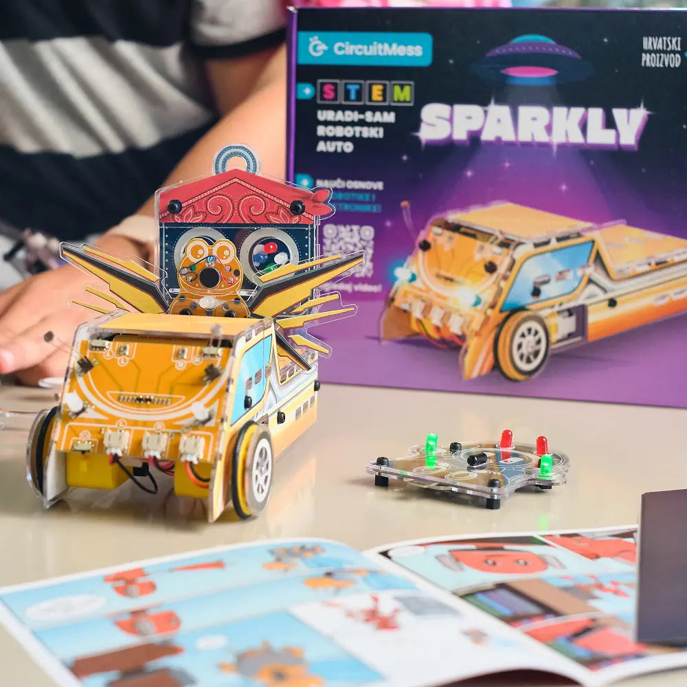 CircuitMess STEM Adventure - Sparkly Robot Car, DIY Robot Car - Educational Learning Programming or Coding Toolkit for Ages 7+