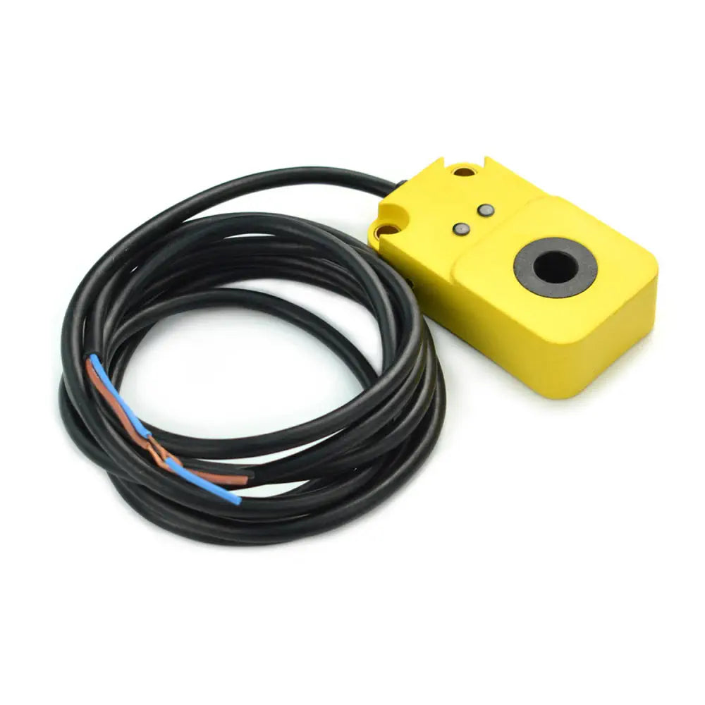 DFRobot Ring Inductive Proximity Sensor (10Mm Hole Diameter)