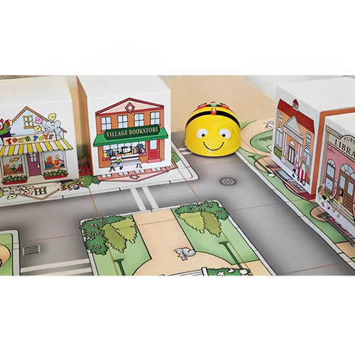 TTS Bee-Bot Programmable Robot with 3D Community Construction Kit Bundle - See &amp; Say Version - Educational STEM Learning Coding Robotics for Kids Age 3+
