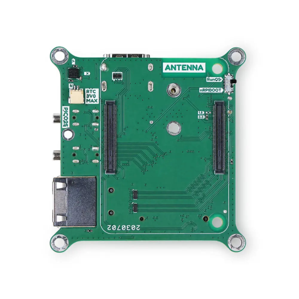 SeeedStudio CM5 MINIMA – Compact Carrier Board for Raspberry Pi Compute Module